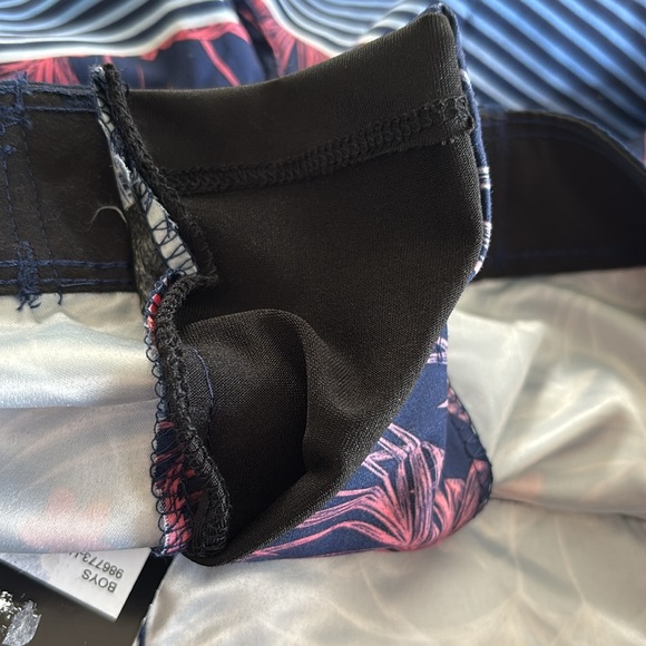 Hurley Boy’s Blue and Red Board Shorts with Tropical Design - Picture 6 of 13